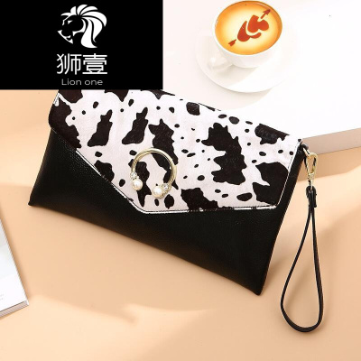 狮壹（Lionone）2019秋冬新款女包真皮包包牛皮手拿包女马毛皮豹纹手包链条斜挎包