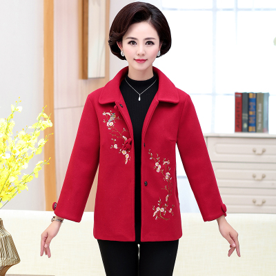 七斓妈妈秋装新款毛呢外套中老年女装短款绣花时尚洋气呢子大衣40岁服毛呢外套