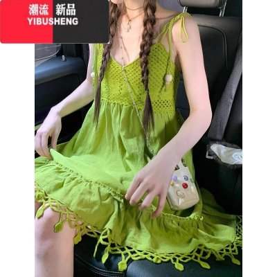 YIBUSHENG波西米亚风牛油果绿色流苏无袖吊带连衣裙女娃娃裙子多巴胺短裙