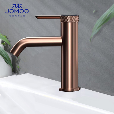 九牧(JOMOO)卫生间黄铜单把单孔冷热面盆洗手台龙头32334-772/9A-Z
