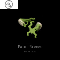 JiMi「hi~蛙跳!」绿色不对称ab版青蛙创意流线型可爱个性小耳钉耳夹