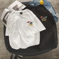 印花星球圆领白色短袖T恤女圆领夏季新款宽松大码学生上衣女装潮