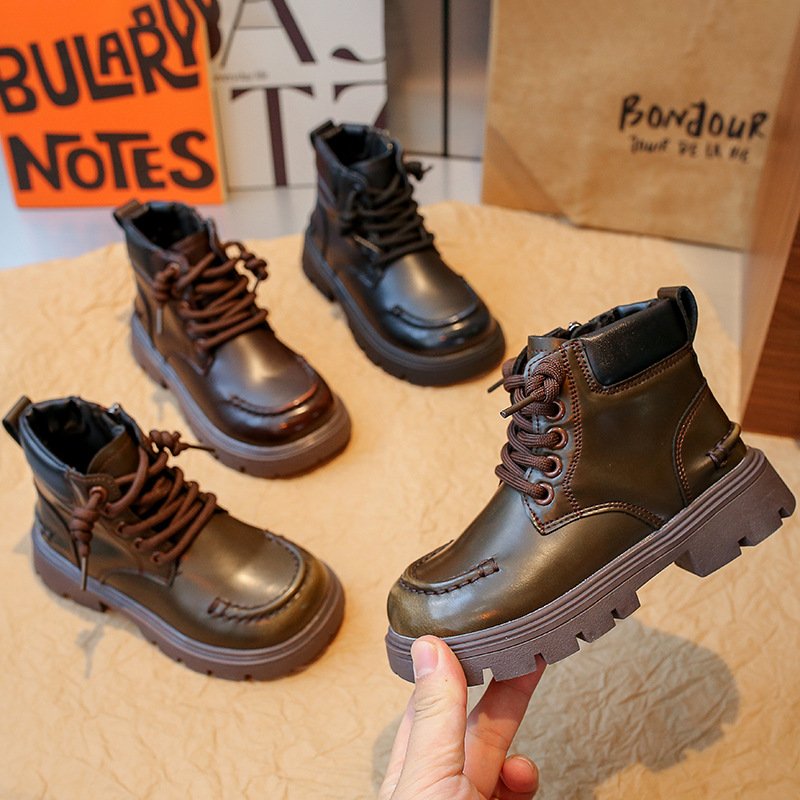 儿童靴子年秋季新款品质女宝皮靴时尚马丁靴童靴女童短靴