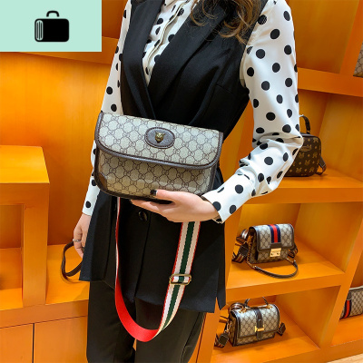 2020新款百搭手拿女包包斜挎包原创设计夏季简约NEW LAKE女斜挎包