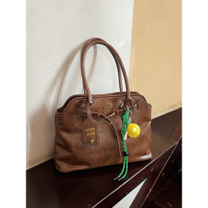 软皮包包新款复古腋下包简约百搭单肩包大容量便携手提包女包