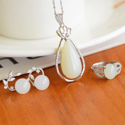 梦玉盈925银镶和田玉耳坠戒指吊坠三件套默认颜色