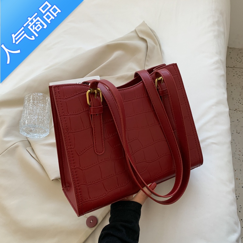 封后红色新娘包包女包2022新款腋下包大容量托特包百搭质感单肩手提包