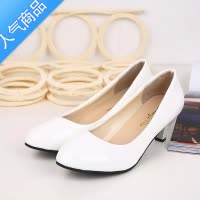 SUNTEK白色高跟鞋粗跟皮鞋圆头OL防水台单鞋40-43漆皮大码女鞋春秋款