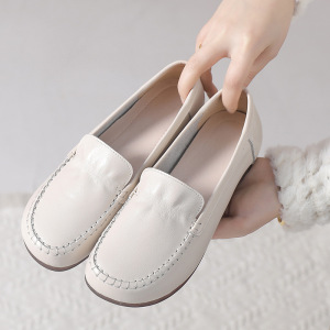 女鞋春夏新款真皮豆豆鞋复古舒适四季妈妈鞋防滑软底鞋奶奶鞋