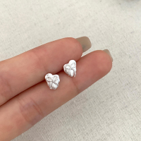 S925纯银不规则爱心蝴蝶结耳钉女小巧百搭日常耳环耳饰春夏潮送女朋友老婆情人节七夕生日礼物