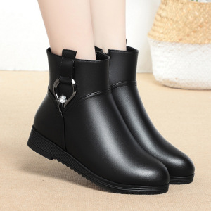 冬季新款棉鞋加绒保暖靴软皮软底坡跟防滑减震女士高帮女鞋子