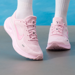 耐克(NIKE)女鞋低帮网面透气休闲鞋缓震轻便耐磨运动鞋健身跑步鞋FJ7765-116 ZP