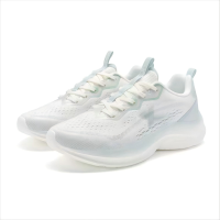 特步女款跑鞋976218119013-1帆白/雪雾绿
