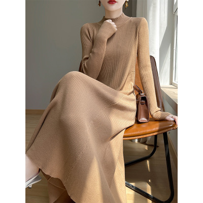 半高领配大衣针织连衣裙女秋冬内搭长款打底衫过膝加厚保暖毛衣裙