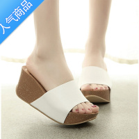 SUNTEK23夏季厚底坡跟休闲舒适粗跟女高跟松糕小码一字拖时尚外穿沙滩鞋