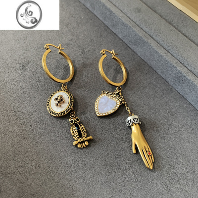 JiMi欧美中古宫廷风不对称耳环女小众高级感爱心贝母骷髅耳钉独特耳饰