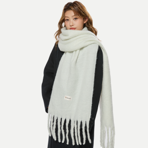 啄木鸟2025新款碎冰蓝纯色围巾女冬季韩版高级感加长加大加厚围脖