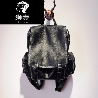 狮壹（Lionone）新款双肩旅行背包头层牛皮翻盖时尚休闲大容量真皮女包黑色默认颜色