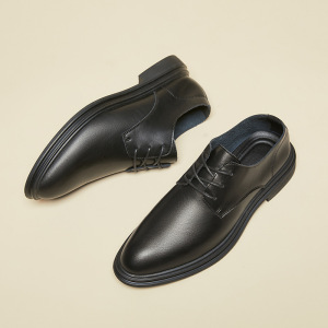 皮鞋男夏季透气真皮镂空商务正装新款男士休闲打孔结婚新郎鞋