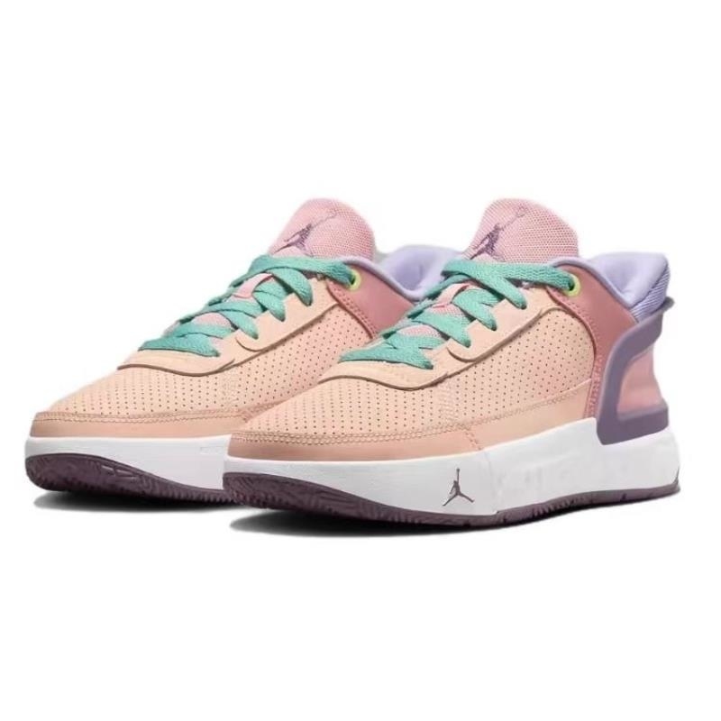 NIKE耐克篮球鞋JORDAN DAY1 EO (GS)青少年运动鞋FQ1306-800 D