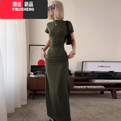 YIBUSHENG时尚简约正肩短袖连衣裙2024季新款辣妹褶皱显瘦包臀开叉长裙潮