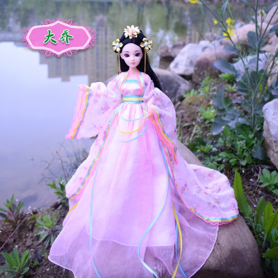 关节芭比公主一家三口中国古装娃娃女孩体系列古装套装大礼包王子大乔单拍衣服（不含娃娃和配饰）