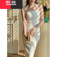 YIBUSHENG法式小众挂脖连衣裙女2024季新款修身显瘦气质纯欲吊带包臀裙子