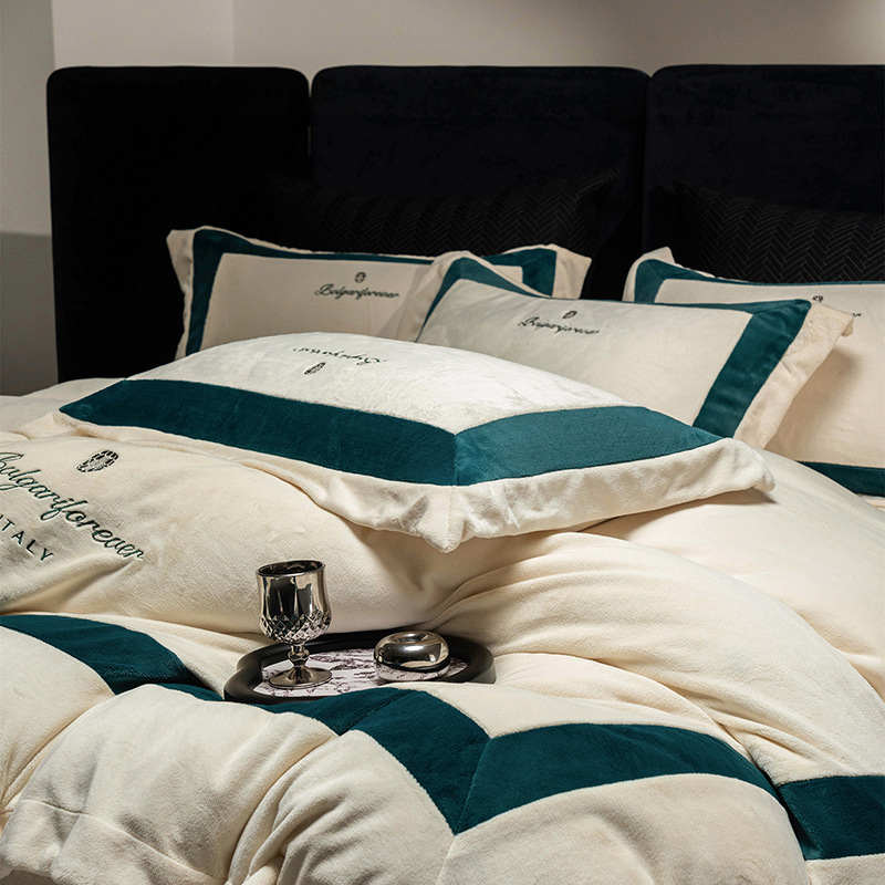 高端轻奢牛奶绒四件套亲肤防静电冬季保暖结婚备婚送礼床品