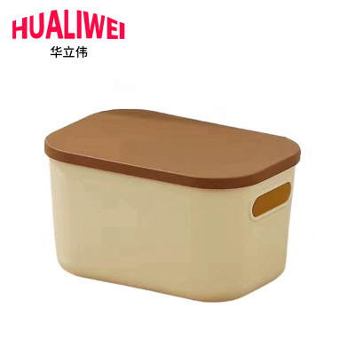 华立伟