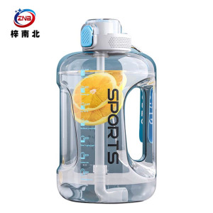 梓南北 大容量水壶 2700ML 个