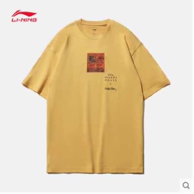 李宁短袖男2021夏季新款迪士尼联名休闲男装涂鸦t恤圆领运动上衣AHSR503-4浅猪黄男士T恤