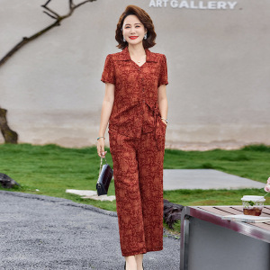 中老年夏装女洋气中年妈妈装套装两件套衣服时尚简约印花服装短袖