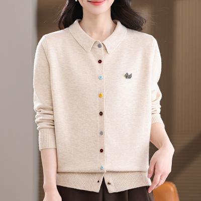 新款翻领女装中老年针织小衫40-60岁洋气妈妈装50岁毛线衫长袖女