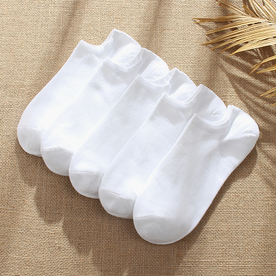 搜索白色男人袜子的相关店铺