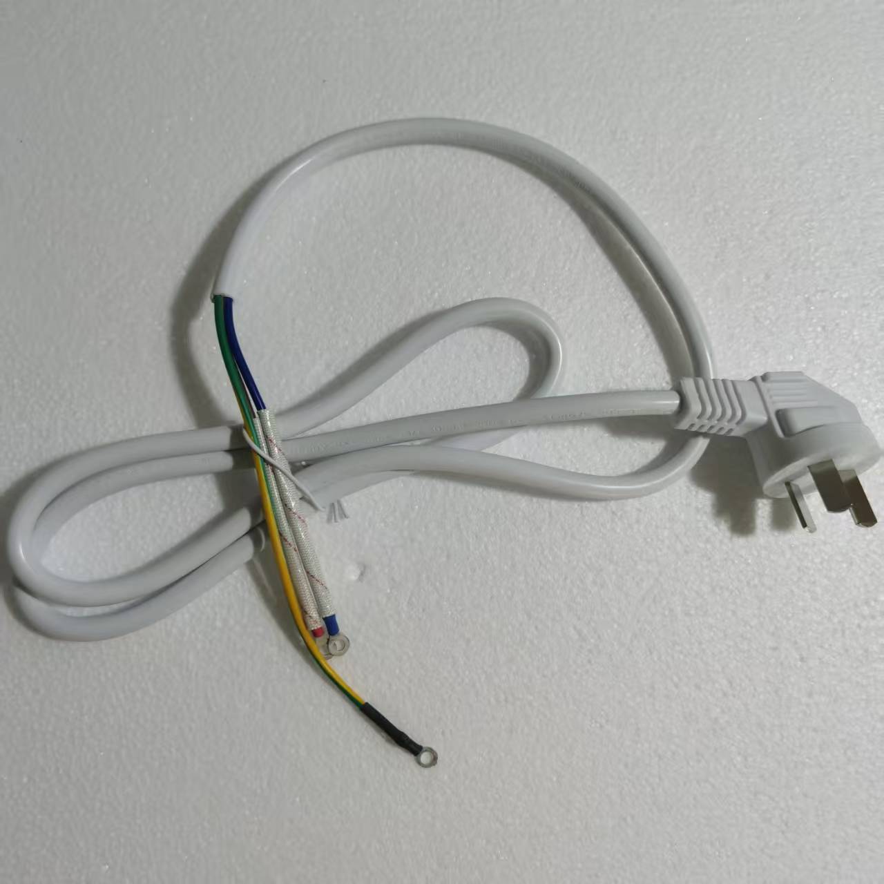 帮客材配 全新原装法迪欧电热水器F60- C30HDY1电源线(不带漏保,16A,环形端子)收前验货