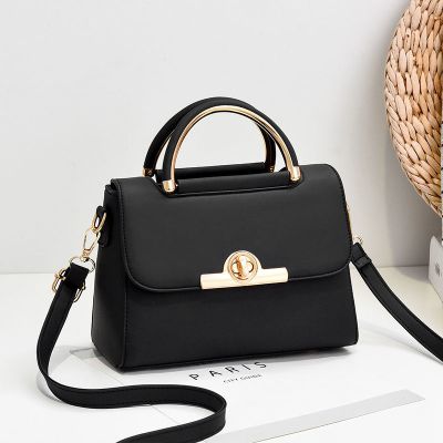 派尼美特包包女2020新款韩版女士手提包时尚绣花小包包简约单肩斜挎包