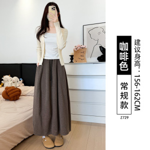 卡其色南瓜裙女夏2026新款宽松显瘦小个子垂感高腰休闲冰丝工装裙