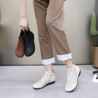 真皮镂空凉靴女26春夏新款凉靴平底妈妈鞋软皮软底中年洞洞马丁靴