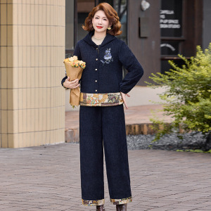 冬季新款妈妈套装加绒加厚女装中老年女士休闲两件套保暖冬装中年