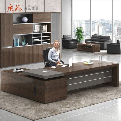质凡经理办公桌主管桌1800*1600*750