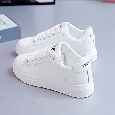 苏芈2021年春季小白鞋女春秋新款鞋网红女鞋运动百搭板鞋