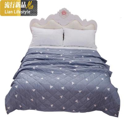 空调被夏凉被棉单人双人夏季薄被子可水洗儿童学生午休春秋被芯 三维工匠