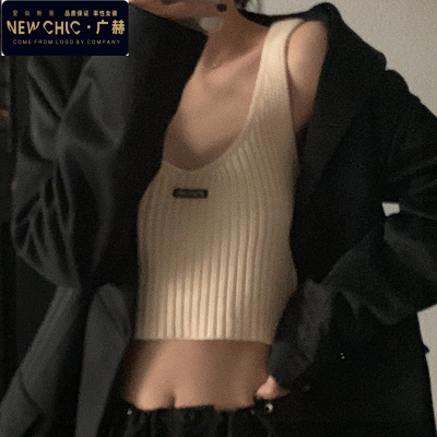 广赫秋冬可外穿针织背心女小西装内搭打底小吊带chic无袖V领短款上衣