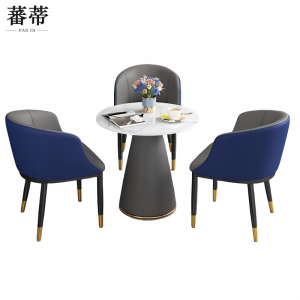 蕃蒂休闲桌80CM一桌三椅套