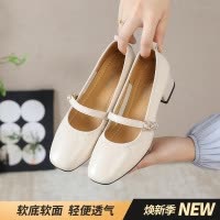 玛丽珍鞋秋季新款浅口圆头一字扣带粗跟真皮珍珠时尚百搭单鞋