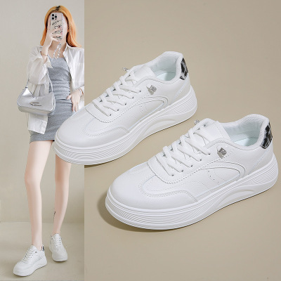 秋季新款ins韩版透气小白鞋女学生厚底百搭休闲运动板鞋