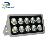 铂锜澳圆杯投光灯个