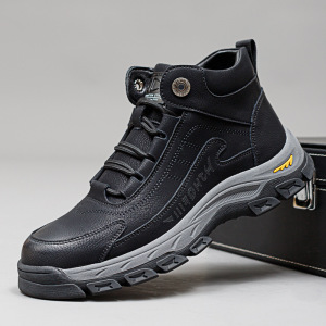 雪地靴男士冬季新款加绒棉鞋休闲真皮高帮鞋男潮轻便中老年爸爸鞋