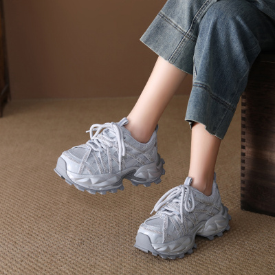 厚底老爹鞋女2026春季新款时尚水钻圆头网面透气百搭休闲运动鞋