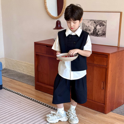 男童夏装套装2026新款儿童西装马甲三件套中大童夏季男孩演出礼服